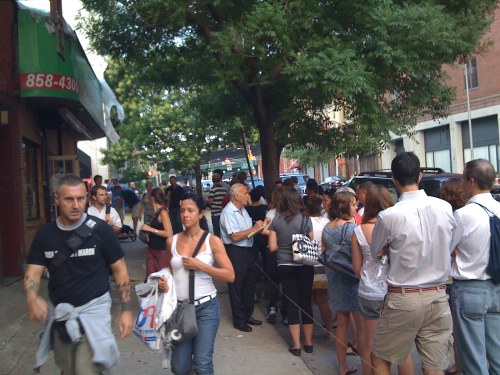 The line outside Grimaldi's.
